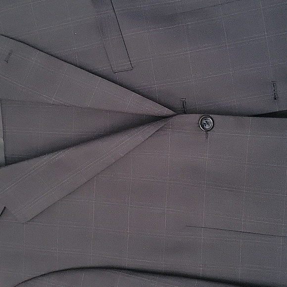 Men Evan picone suit in superb condition wore two or three times - Picture 2 of 2